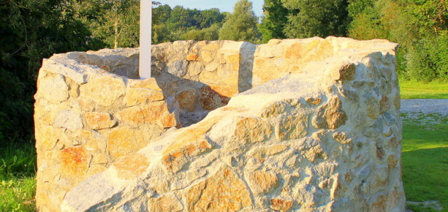 Neue Dusche am Stausee errichtet